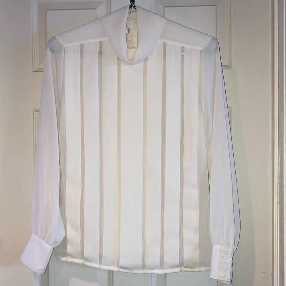 Long sleeved blouse